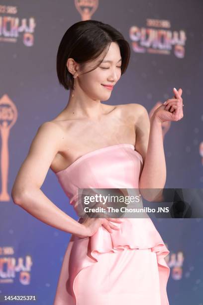 South Korean actress Lee Joo-woo attends the 2022 SBS Drama Awards at...  Nieuwsfoto's - Getty Images