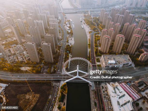 tianjin eye ferris wheel - 天津 ストックフォトと画像