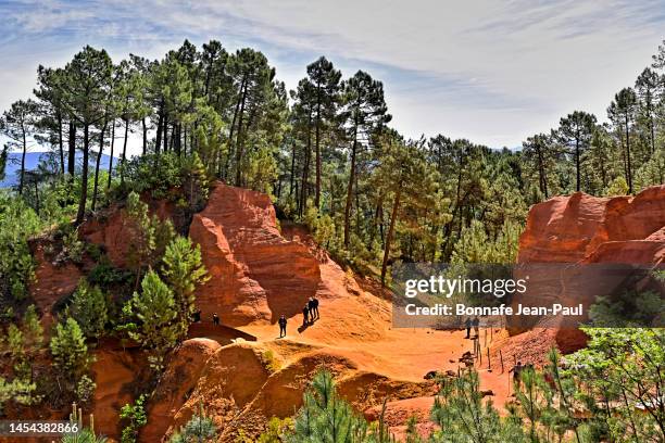 ochres of roussillon - roussillon stock pictures, royalty-free photos & images