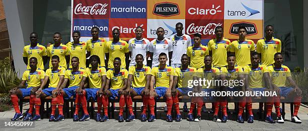 The Ecuadorean national football team poses for the official picture, in Quito on May 30, 2012. : Segundo Castillo, Jorge Guagua, Antonio Valencia,...