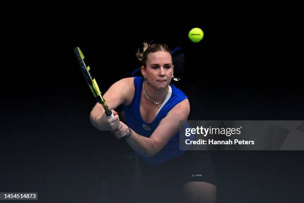 Ysaline Bonaventure of Belgium plays a backhand during her quarter final match against Leylah Fernandez of Canada during day five of the 2023 ASB...
