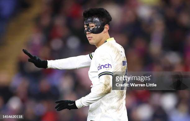Heung-Min Son of Tottenham Hotspur gestures during the Premier League match between Crystal Palace and Tottenham Hotspur at Selhurst Park on January...