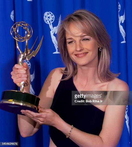 Winner Helen Hunt backstage at the Emmy Awards Show, September 8,1996 in Pasadena, California.