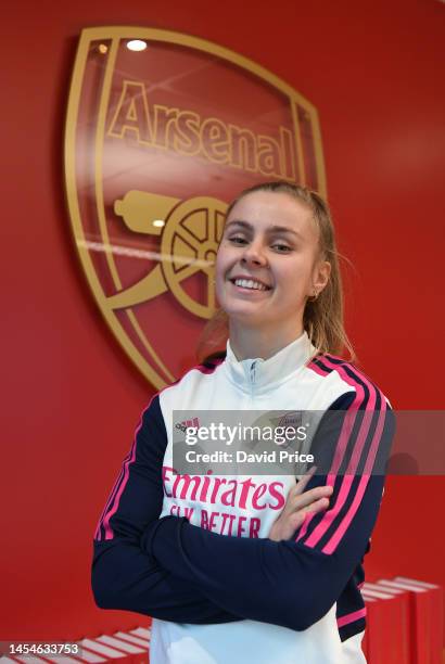 Victoria Pelova signs for Arsenal Women at the Arsenal Training Ground at London Colney on December 19, 2022 in St Albans, England.