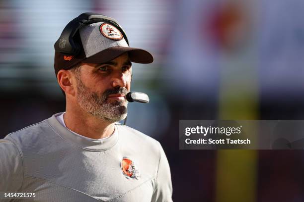 Head coach Kevin Stefanski of the Cleveland Browns looks on against the Washington Commanders during the first half of the game at FedExField on...