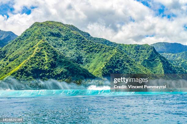 tahiti island - tahiti stock pictures, royalty-free photos & images