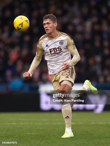 Vestergaard 6,324 Jannik Vestergaard Soccer Stock Photos, High-Res Pictures, and ...
