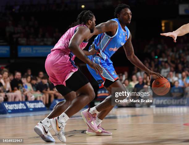 Robert Franks of the 36ers competes with Jarrell Brantley of the Breakers during the round 14 NBL match between Adelaide 36ers and New Zealand...