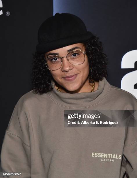 Crissa Rigg Crissa Photos and Premium High Res Pictures - Getty Images