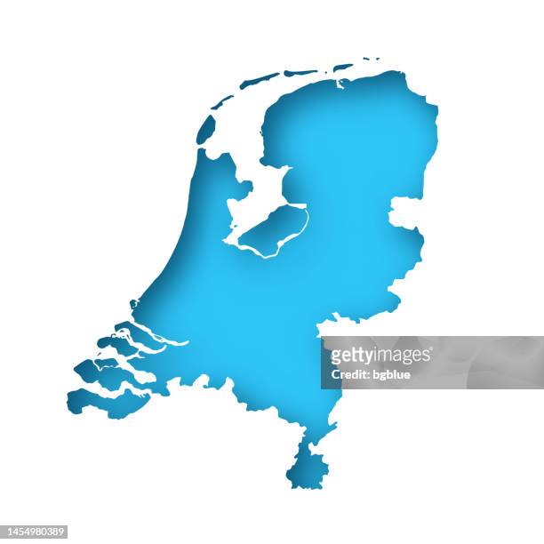 niederlande karte - weißes papier ausgeschnitten auf blauem hintergrund - map netherlands stock-grafiken, -clipart, -cartoons und -symbole