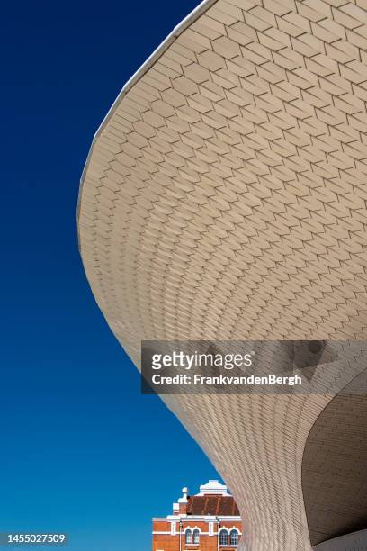 museum of art, architecture and technology (maat) - tagus river stock pictures, royalty-free photos & images