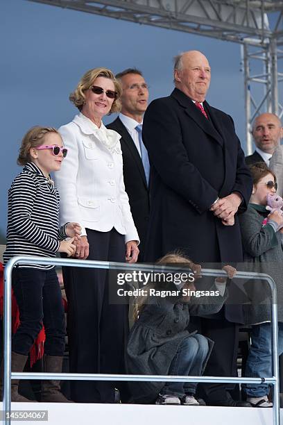 Princess Ingrid Alexandra of Norway, Queen Sonja of Norway, Leah Isadora Behn, King Harald V of Norway and Maud Angelica Behn celebrate King Harald...