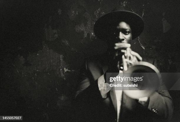 Jazz Rapper Hat 2,794 Jazz Hat Stock Photos, High-Res Pictures, and Images - Getty Images
