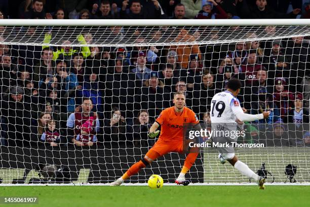 Robin Olsen of Aston Villa fails to save the Stevenage first goal, scored by Jamie Reid from the penalty spot during the Emirates FA Cup Third Round...