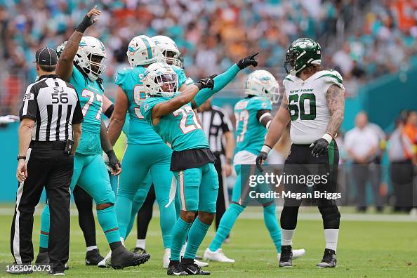 New York Jets v Miami Dolphins New York Jets v Miami Dolphins