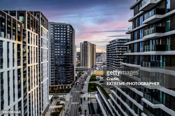 belgrade from a different perspective - belgrade skyline stockfoto's en -beelden