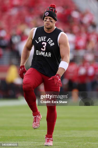 Watt of the Arizona Cardinals wears a t-shirt honoring Damar Hamlin of the Buffalo Bills as he warms-up prior to the game against the San Francisco...