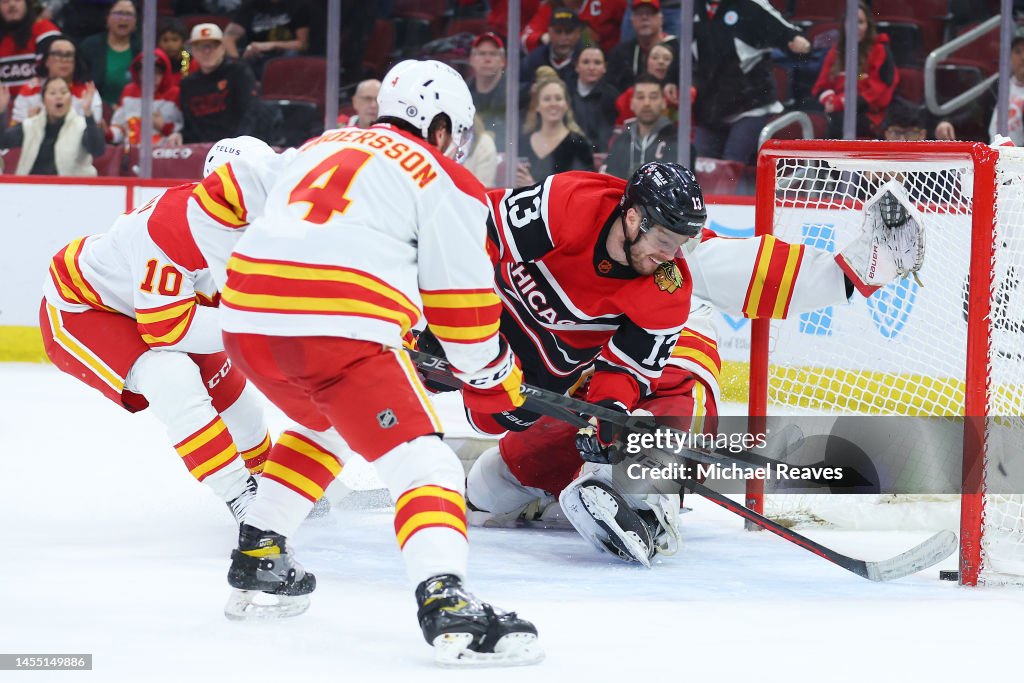 Calgary Flames v Chicago Blackhawks