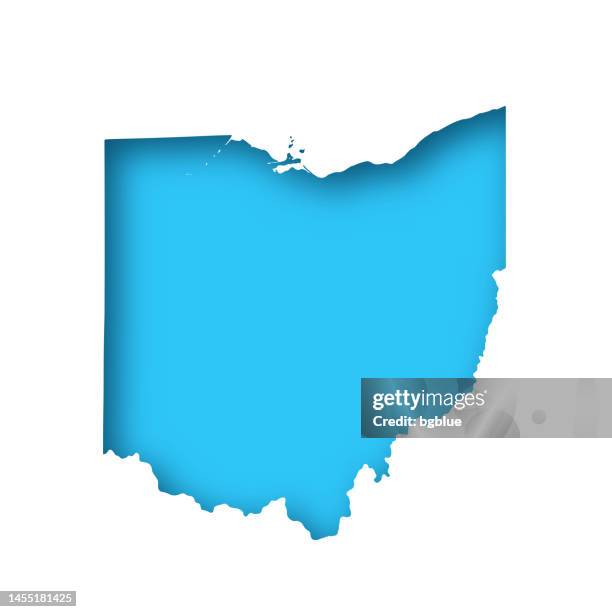 ohio karte - weißes papier ausgeschnitten auf blauem hintergrund - ohio stock-grafiken, -clipart, -cartoons und -symbole