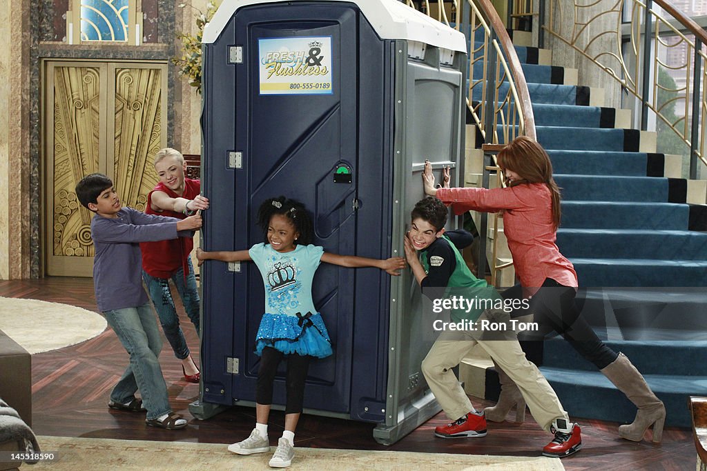 Disney Channel's "Jessie" - Season One