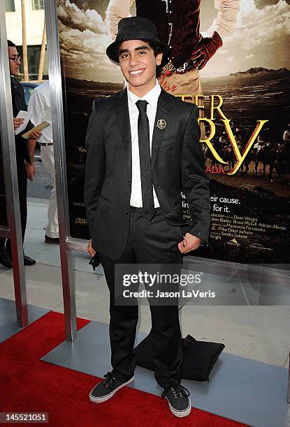 Actor Mauricio Kuri attends the premiere of "For Greater Glory" at AMPAS Samuel Goldwyn Theater on May 31, 2012 in Beverly Hills, California.