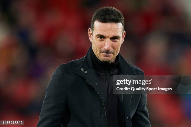 Lionel Scaloni, former player of RCD Mallorca looks on prior to the La Liga Santander match between RCD Mallorca and Real Valladolid CF at Estadi...