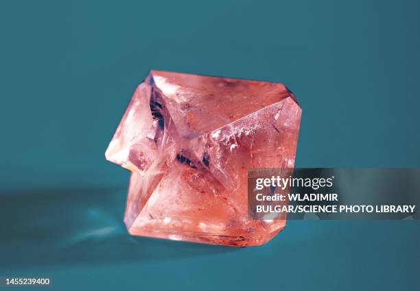 spinel crystal - unprocessed stock pictures, royalty-free photos & images