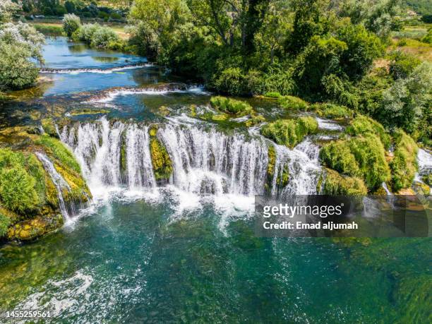 kocusa waterfall in ljubuski, bosnia and herzegovina - bosnia and hercegovina stock-fotos und bilder