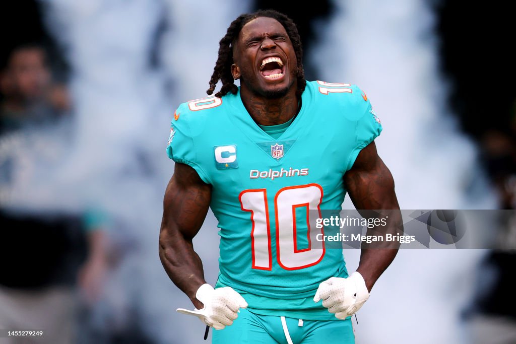 New York Jets v Miami Dolphins