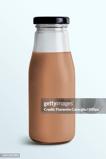 fresh chocolate milk in a glass bottle mockup,romania - garrafa de leite imagens e fotografias de stock