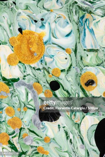 colorful liquid marble background abstract flowing texture experimental art,romania - feld rose stock-fotos und bilder