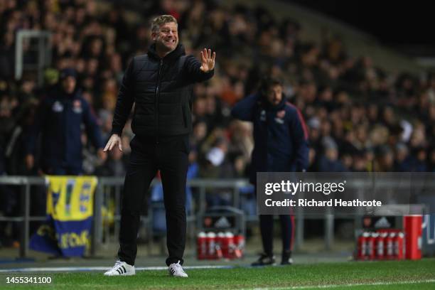Karl Robinson, Manager of Oxford United, gestures during the Emirates FA Cup Third Round match between Oxford United and Arsenal at Kassam Stadium on...