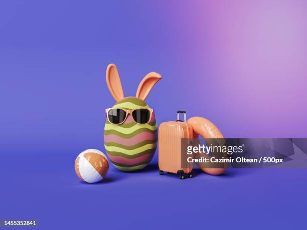 close-up of easter eggs against yellow background,romania - rabbit beach - fotografias e filmes do acervo