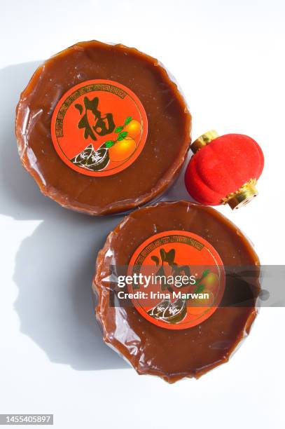 chinese new year's cake nian gao - yuanbao stock pictures, royalty-free photos & images