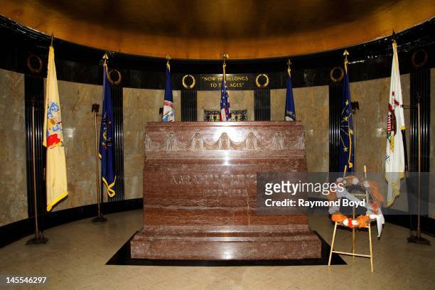 Abraham Lincoln's grave inside rotunda of Lincoln's Tomb, in Springfield, Illinois on MAY 05, 2012.