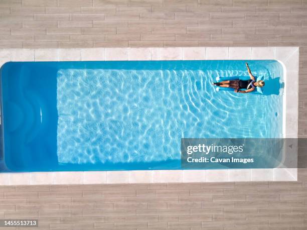 Pool Float From Above 314 Swimming Pool Float Isolated Stock Photos, High-Res Pictures, and ...
