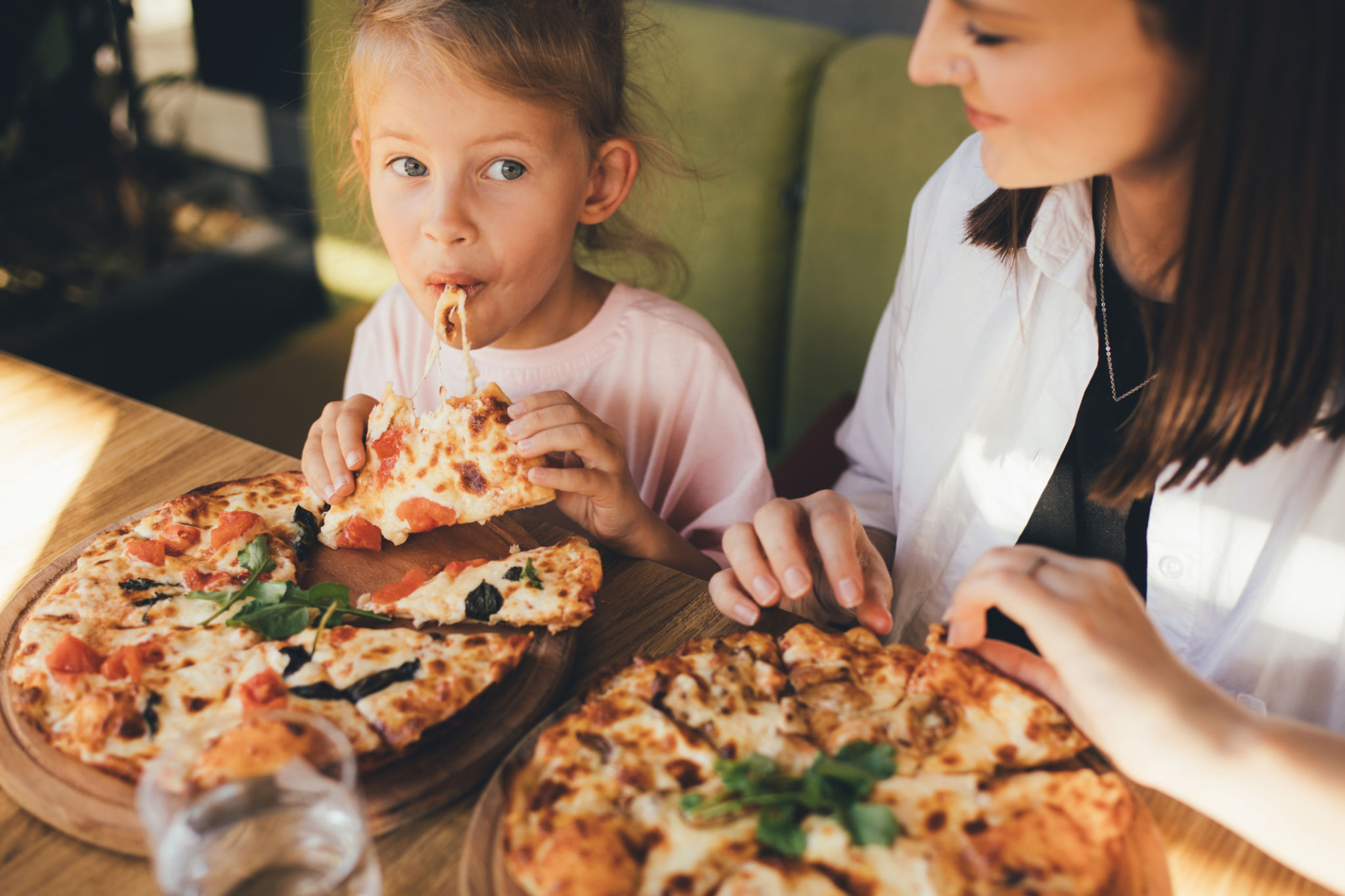 pizza restaurant family