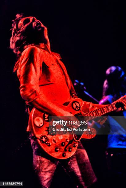 Alvin Lee performs with Ten Years After at Winterland in San Francisco, California on May 19.1978.