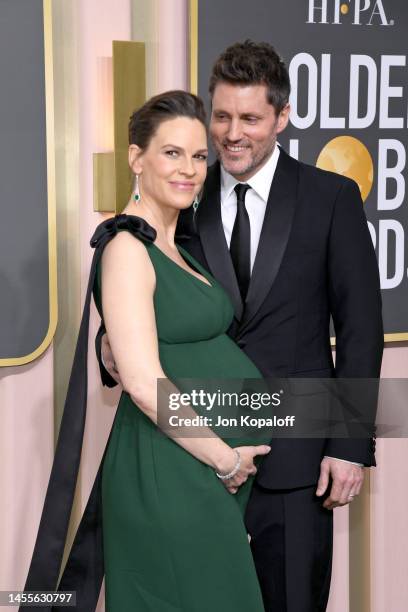 Hilary Swank and Philip Schneider attend the 80th Annual Golden Globe Awards at The Beverly Hilton on January 10, 2023 in Beverly Hills, California.