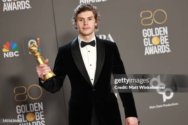 Evan Peters poses with the Best Actor in a Limited or Anthology Series or Television Film award for "Dahmer – Monster: The Jeffrey Dahmer Story" in...