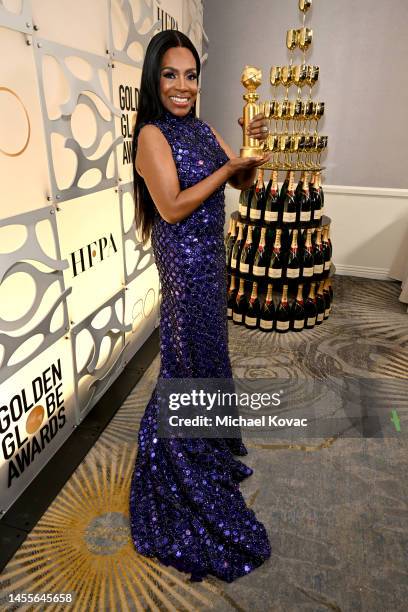Sheryl Lee Ralph poses with the Best Musical/Comedy Series award for "Abbott Elementary" at the 80th Annual Golden Globe Awards with Moët And Chandon...