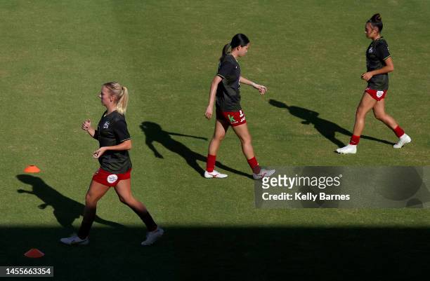 Untied players during warm ups during the round 10 A-League Women's match between Adelaide United and Melbourne City at ServiceFM Stadium, on January...