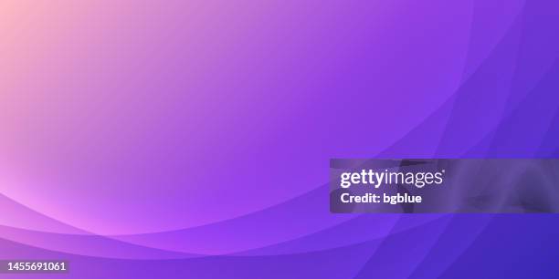 ilustraciones, imágenes clip art, dibujos animados e iconos de stock de fondo abstracto púrpura con curvas - diseño geométrico de moda - ancho