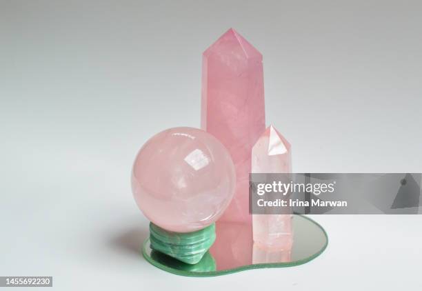 rose quartz crystal - crystal stock pictures, royalty-free photos & images