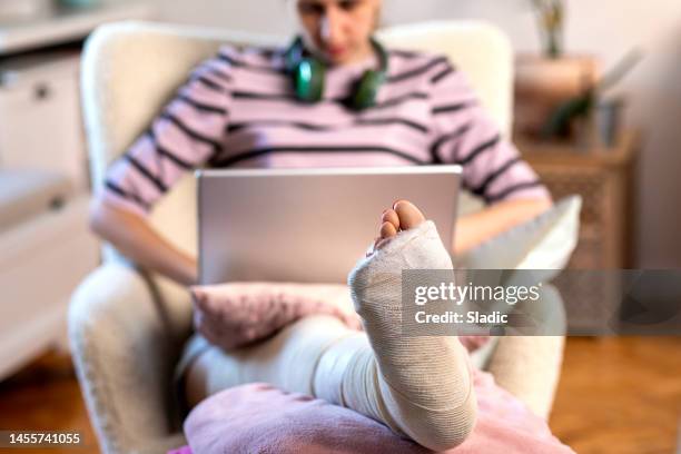 Idiot Computer Computer Idiot Photos and Premium High Res Pictures - Getty Images