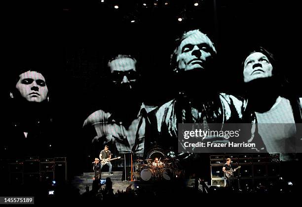 Eddie Roth Wolfgang Van Halen David Lee Roth Photos and Premium High Res Pictures ...