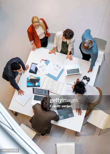 business people having a meeting - executive producer bildbanksfoton och bilder