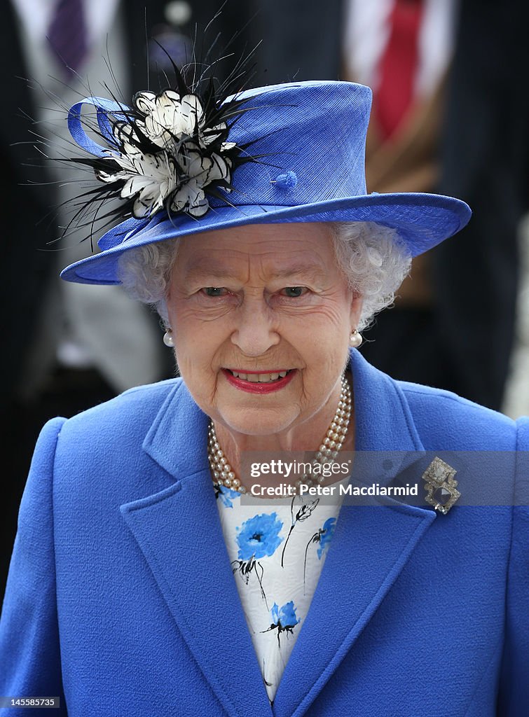 Queen Elizabeth II arrives at The Derby on June 2, 2012 in Epsom ...