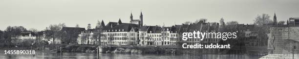 city of maastricht - maastricht stockfoto's en -beelden
