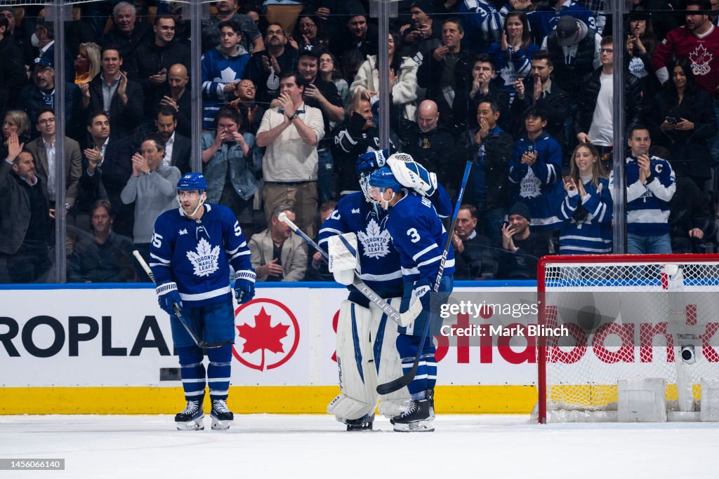 Toronto Predators Matt Murray of the Toronto Maple Leafs celebrates with teammates ...